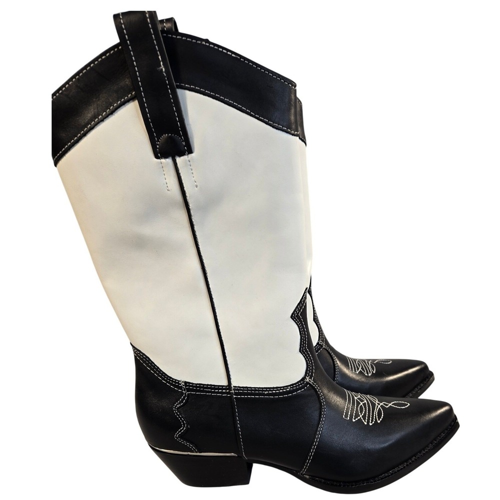 DKNY Black White Leather Western Cowboy Boots Pointed Toe Embroidered K1236912